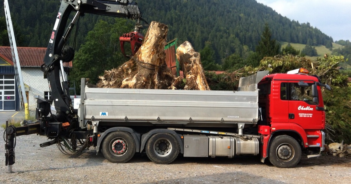 Logo ou image actuelle de Chabloz Transports & Fils SA